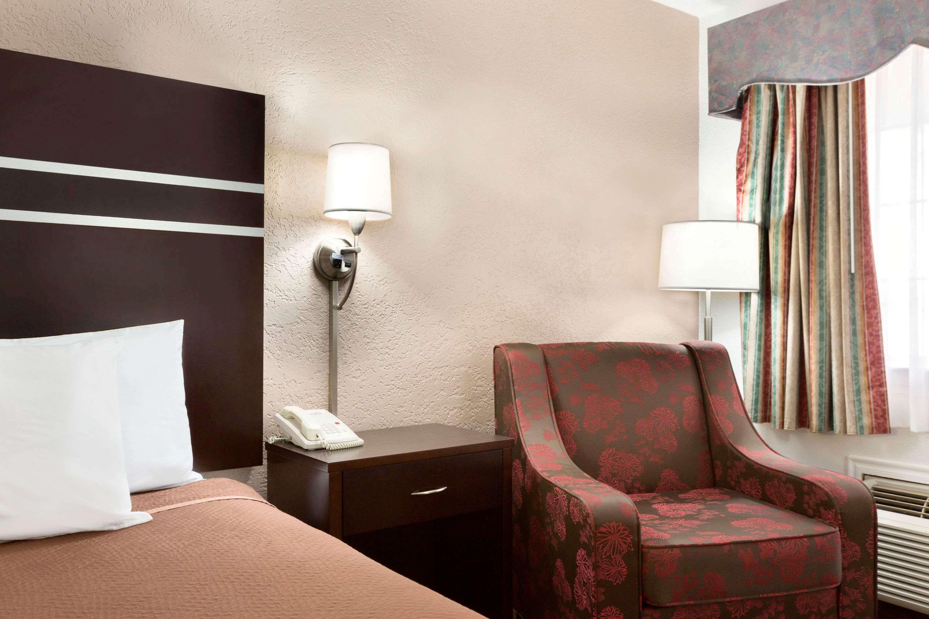 Travelodge By Wyndham Killeen/Fort Hood Exterior foto