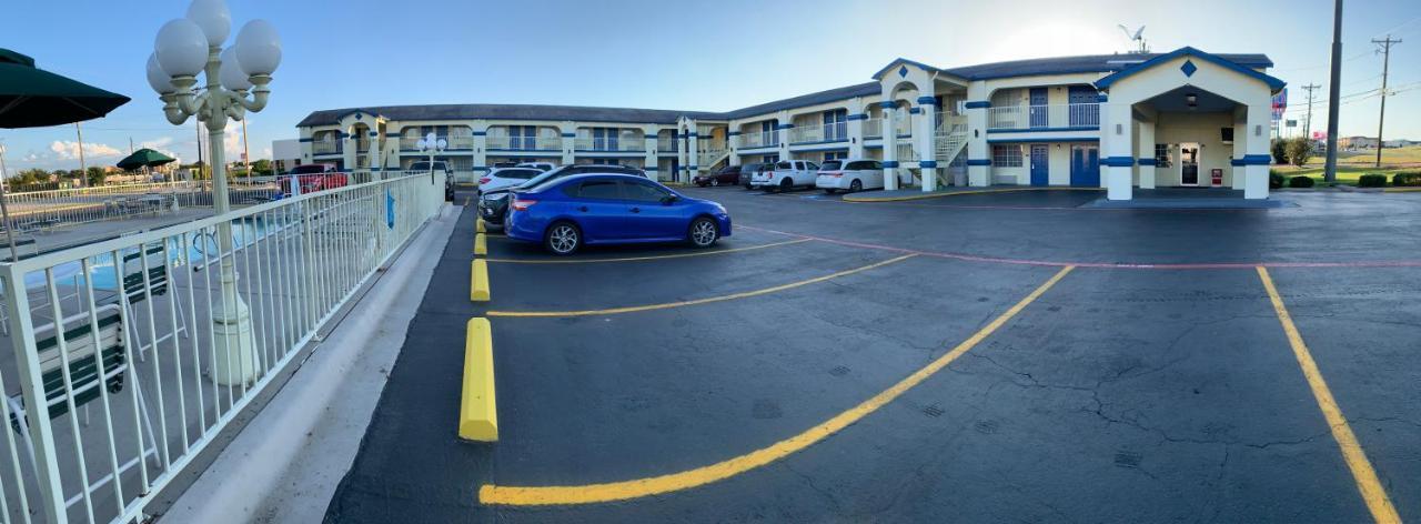 Travelodge By Wyndham Killeen/Fort Hood Exterior foto